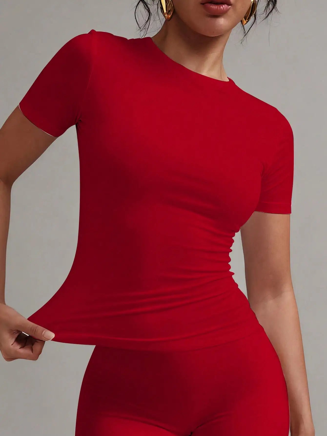 Fitted Round Neck Summer T-Shirt