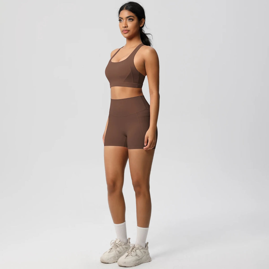 Hamidou 2PCS Sports Gym Yoga Set Women Beautiful Back Cross Straps Sports Bra Female Sportswear Quick-Dry Nude Pockets Shorts