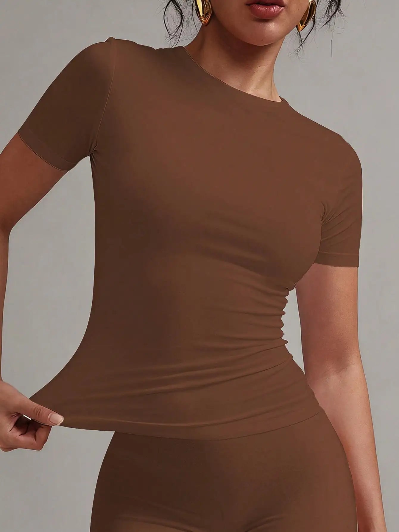 Fitted Round Neck Summer T-Shirt