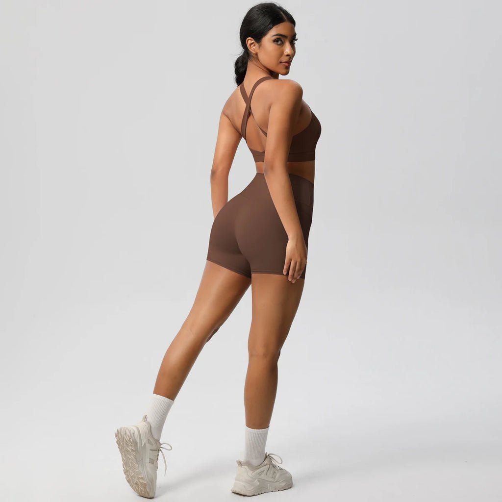 Hamidou 2PCS Sports Gym Yoga Set Women Beautiful Back Cross Straps Sports Bra Female Sportswear Quick-Dry Nude Pockets Shorts
